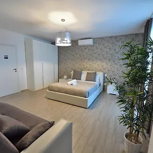 Karol Airport Nocleg ze śniadaniem Bari